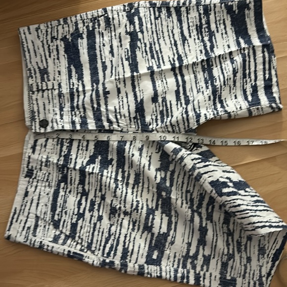 LIFE NWOT - Picture 3 of 11